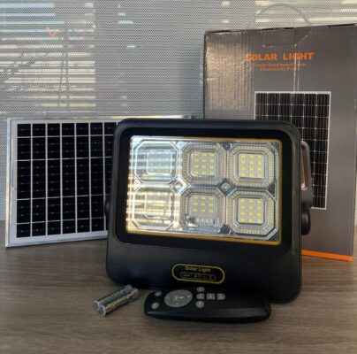 REFLECTOR C/PANEL SOLAR 100W SQ-XG-100W
